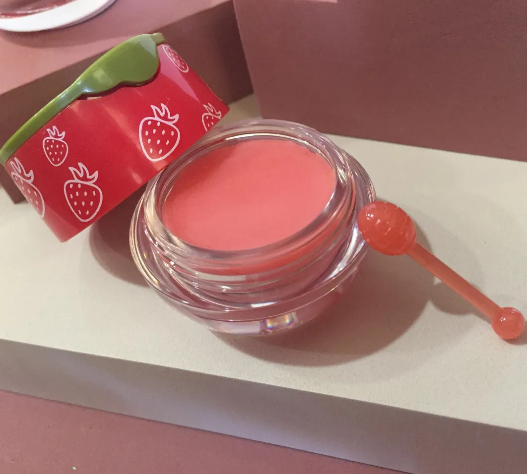 Look At Me Strawberry Honey Moisturizing Lip Balm 6g