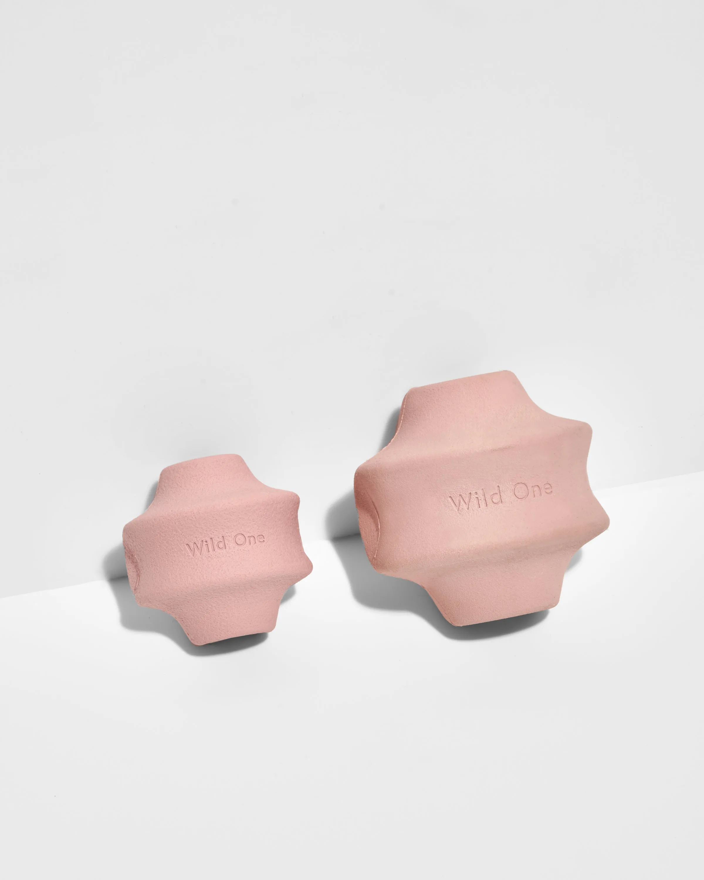 Twist Toss, Blush